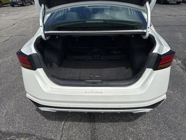 Photo of 2024  Nissan Altima