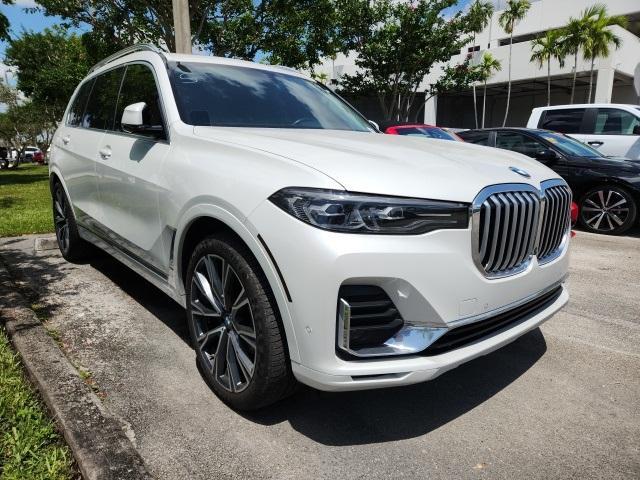 2021 BMW X7