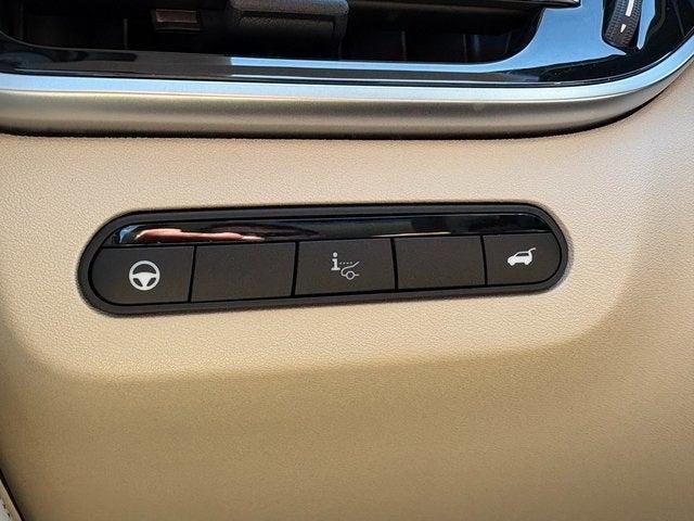 Photo of 2025 Diamond Black INFINITI QX60