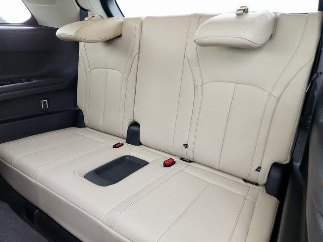Photo of 2025 Majestic White INFINITI QX60