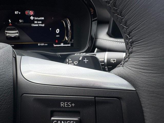 Photo of 2026 Radiant White INFINITI QX60