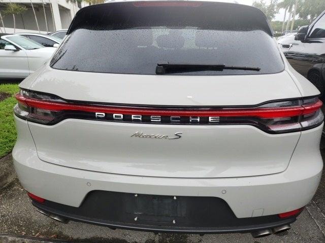 Photo of 2021 Silver Porsche Macan