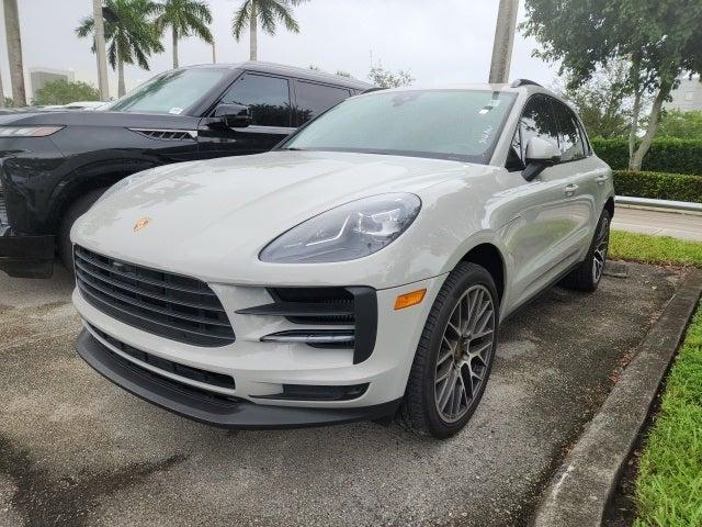 Photo of 2021 Silver Porsche Macan