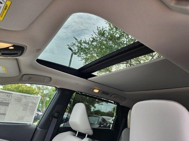 Photo of 2026 Deep Emerald INFINITI QX60