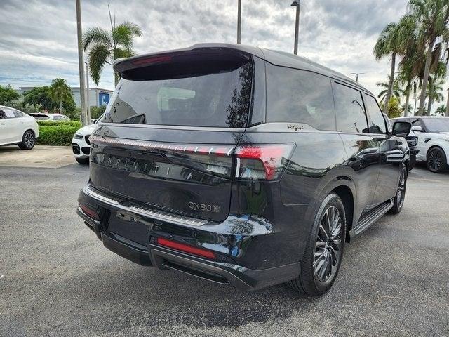 Photo of 2025 Diamond Black INFINITI QX80