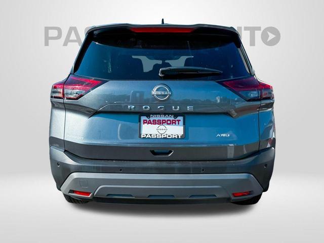 Photo of 2023 Gun Metallic Nissan Rogue