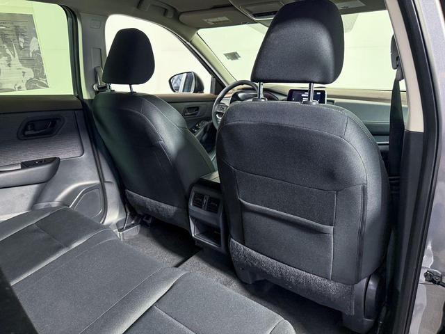 Photo of 2023 Gun Metallic Nissan Rogue