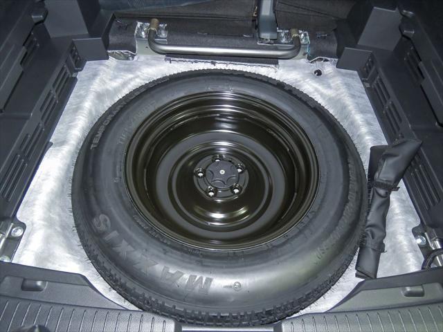 Photo of 2025 Gun Metallic Nissan Rogue