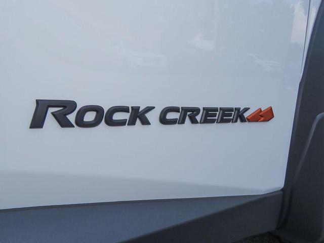 Photo of 2025 Glacier White Nissan Pathfinder