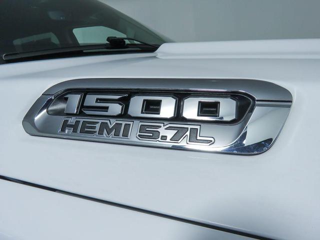 Photo of 2022 Bright White Clearcoat RAM 1500
