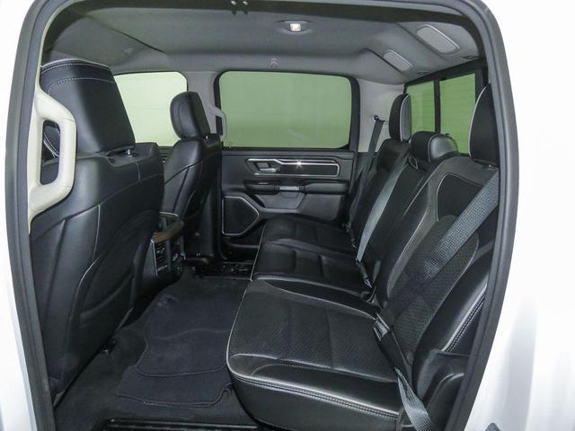 Photo of 2022 Bright White Clearcoat RAM 1500