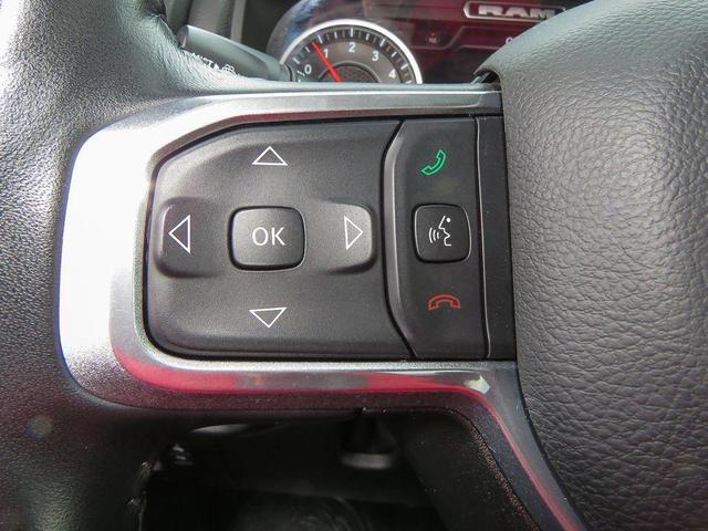 Photo of 2022 Bright White Clearcoat RAM 1500