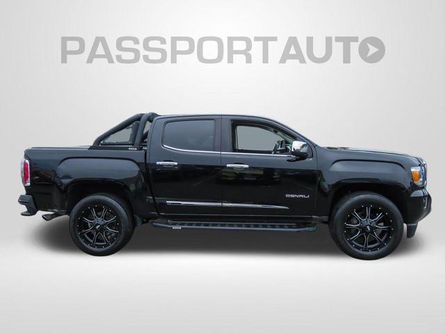 Photo of 2018 Onyx Black GMC Canyon