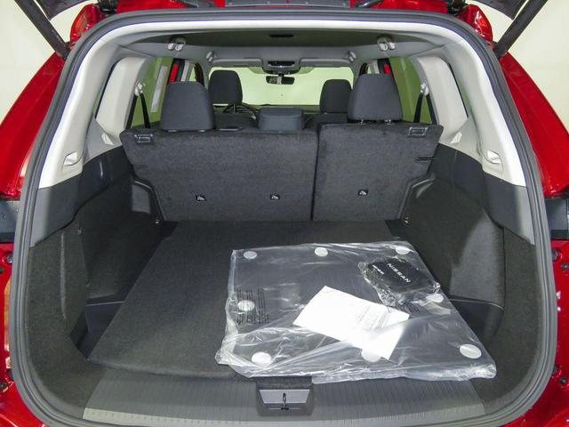 Photo of 2025 Scarlet Ember Tintcoat Nissan Rogue