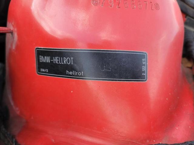 Photo of 2001 Red BMW 325
