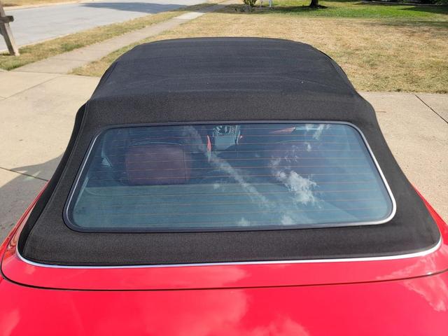 Photo of 2001 Red BMW 325