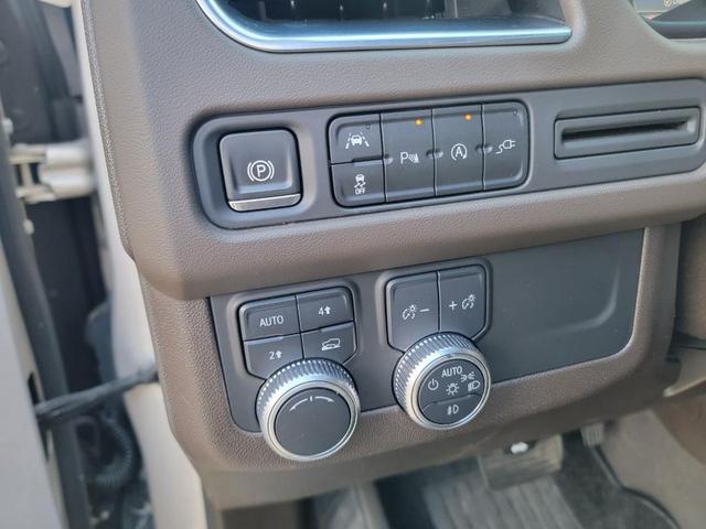 Photo of 2021 Pearl Beige Metallic GMC Yukon
