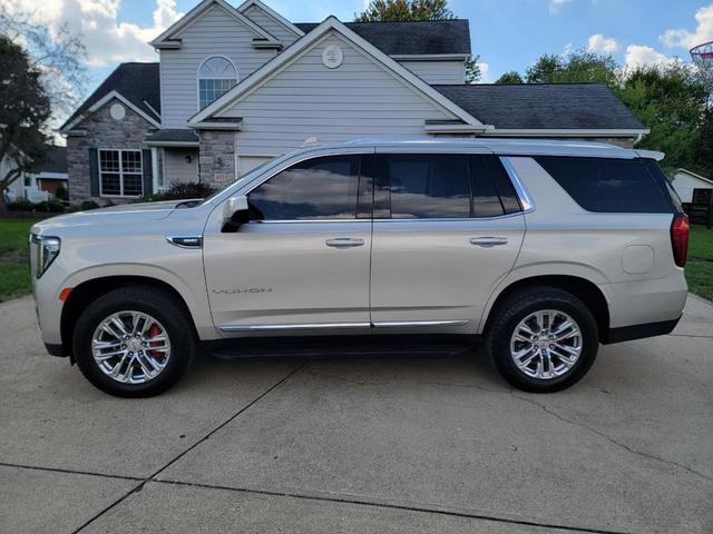 Photo of 2021 Pearl Beige Metallic GMC Yukon