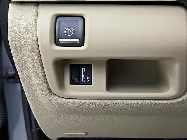 Photo of 2021 Gray Cadillac CT5