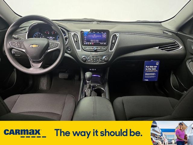 Photo of 2021 Silver Chevrolet Malibu