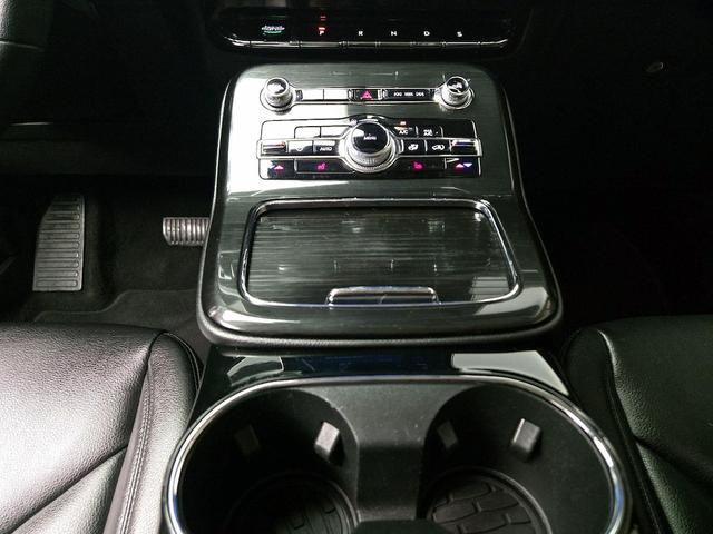 Photo of 2022 Gray Lincoln Nautilus