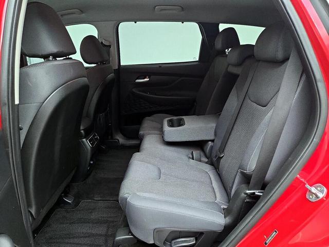 Photo of 2021 Red Hyundai SANTA FE