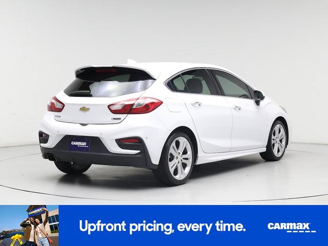 Photo of 2017 White Chevrolet Cruze