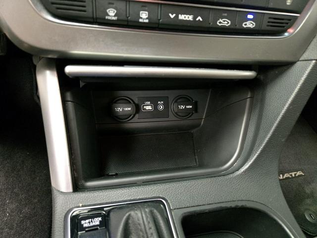 Photo of 2015 Silver Hyundai SONATA