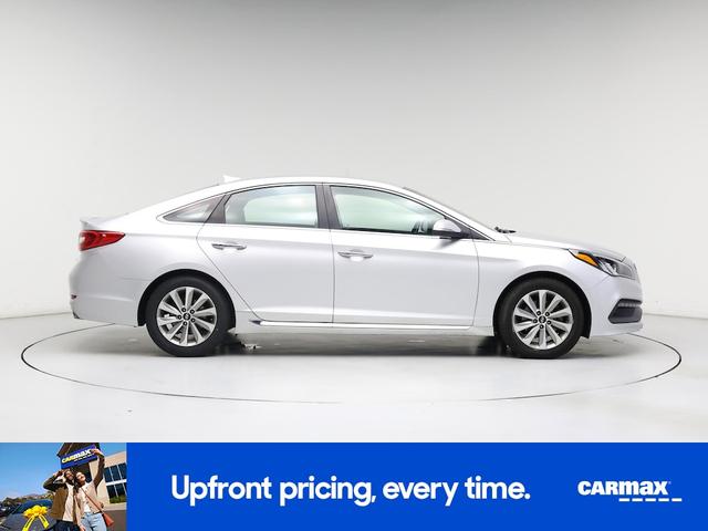 Photo of 2015 Silver Hyundai SONATA
