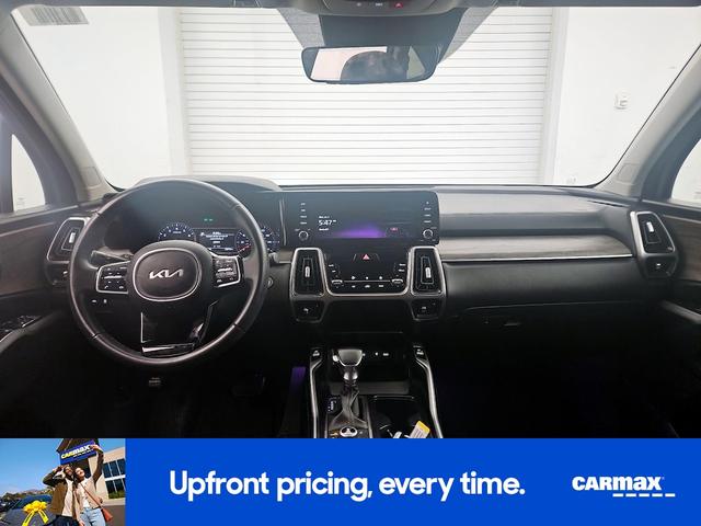 Photo of 2023 Gray Kia Sorento