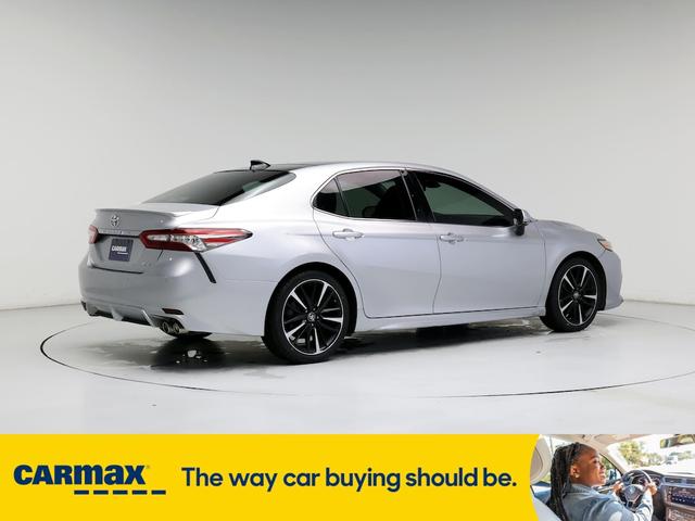 Photo of 2018 Silver Toyota Camry