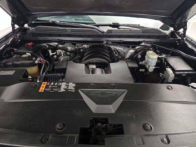 Photo of 2018 Gray Chevrolet Silverado 1500