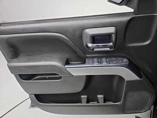 Photo of 2018 Gray Chevrolet Silverado 1500
