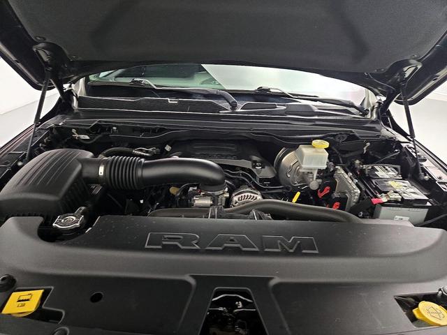 Photo of 2021 Black RAM 1500