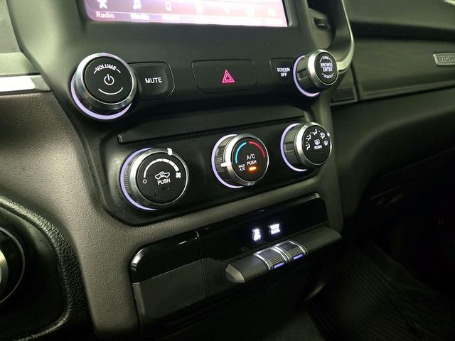 Photo of 2021 Black RAM 1500