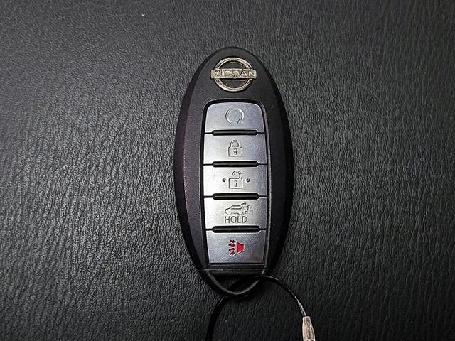 Photo of 2023 Gray Nissan Armada
