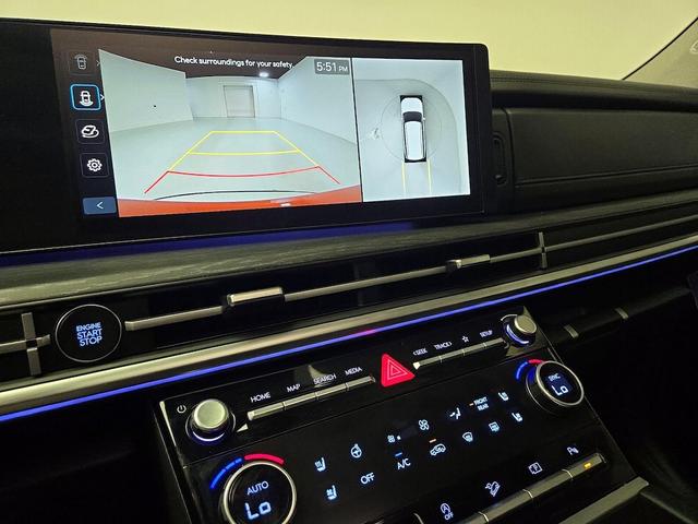 Photo of 2025 Orange Hyundai SANTA FE