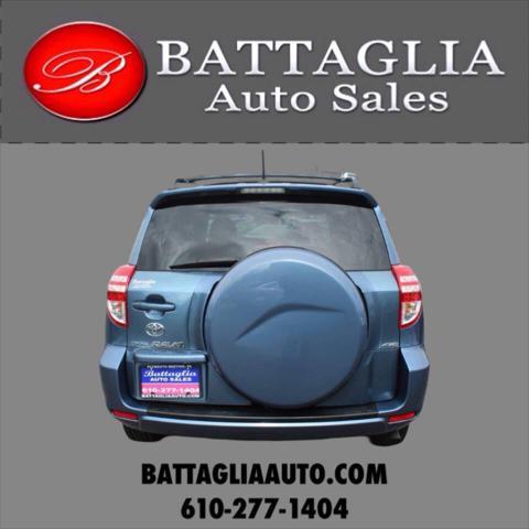 Photo of 2010 Blue Toyota RAV4