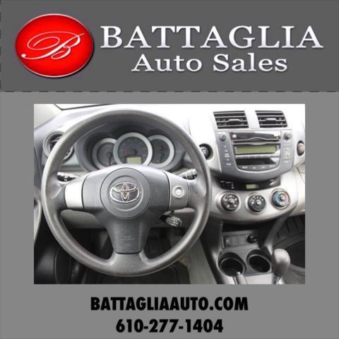 Photo of 2010 Blue Toyota RAV4