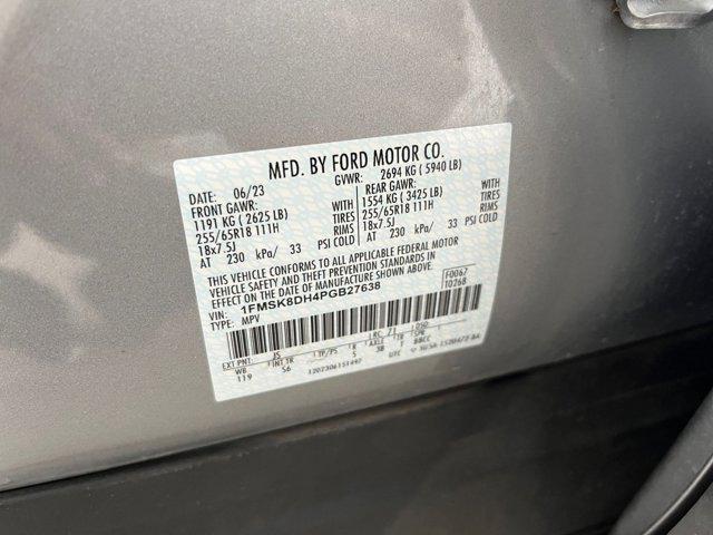 Photo of 2023 Iconic Silver Metallic Ford Explorer