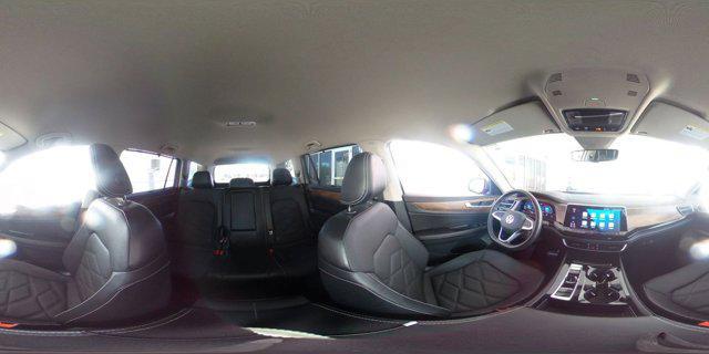 Photo of 2024 Silver Mist Metallic Volkswagen Atlas
