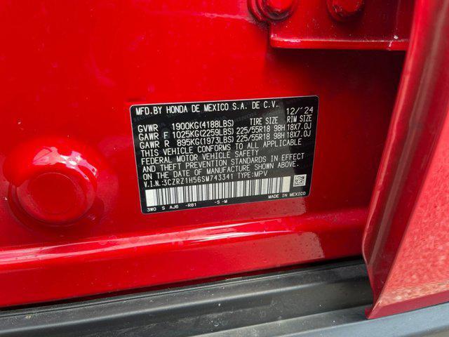Photo of 2025 Milano Red Honda HR-V