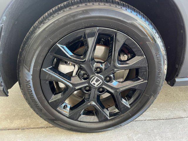 Photo of 2025 Milano Red Honda HR-V