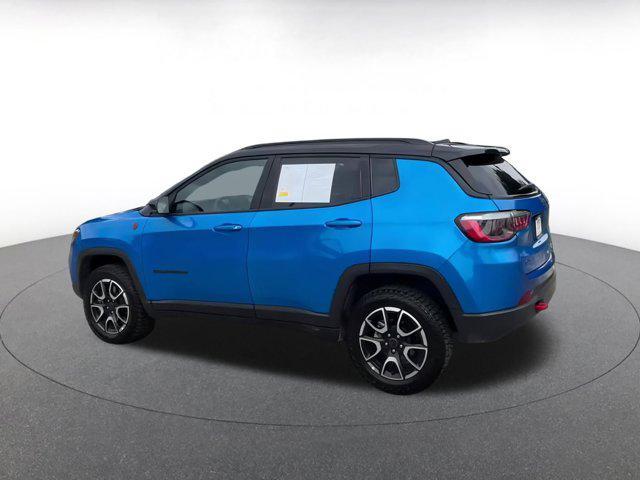 Photo of 2025 Hydro Blue Pearlcoat Jeep Compass
