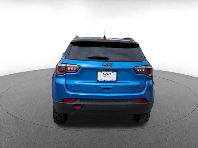 Photo of 2025 Hydro Blue Pearlcoat Jeep Compass