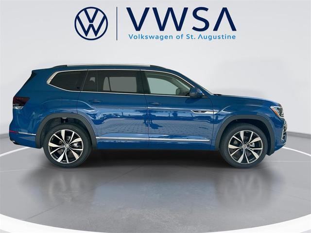 Photo of 2025 Mountain Lake Blue Metallic Volkswagen Atlas