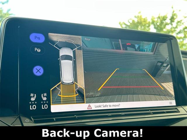 Photo of 2025 Mountain Lake Blue Metallic Volkswagen Atlas