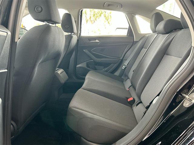 Photo of 2021 Black Uni Volkswagen Jetta