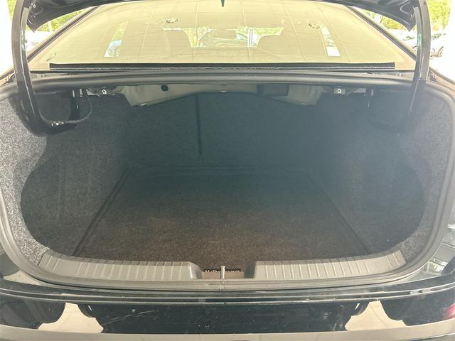 Photo of 2021 Black Uni Volkswagen Jetta