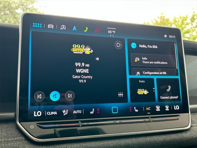 Photo of 2025 Platinum Gray Metallic Volkswagen Tiguan